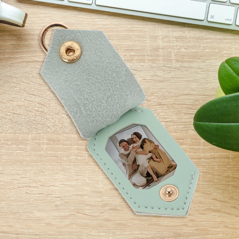 Photo Sticker Keychain Leather Car Key Pendant DIY Photo Keychain key - Image 1