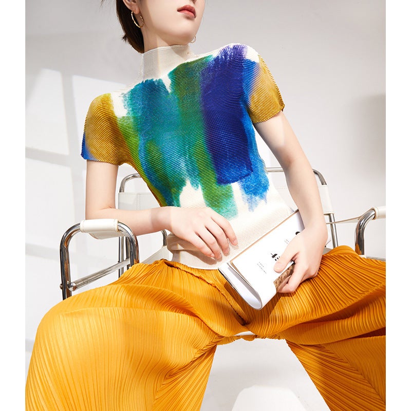 Women's wholesale supply temperament high collar gradient graffiti fashion high-end pleated T-shirt slim versatile pleated short sleeve - Image 2