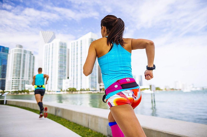 Nathan 5K Runner's Waist Pack, Nathan Running Belt Essentials for Women and Men | Smartphone Storage | Adjustable | Reflective - Image 4