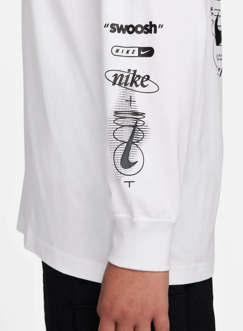 Nike Nsw Boyfriend Printed T-Shirt