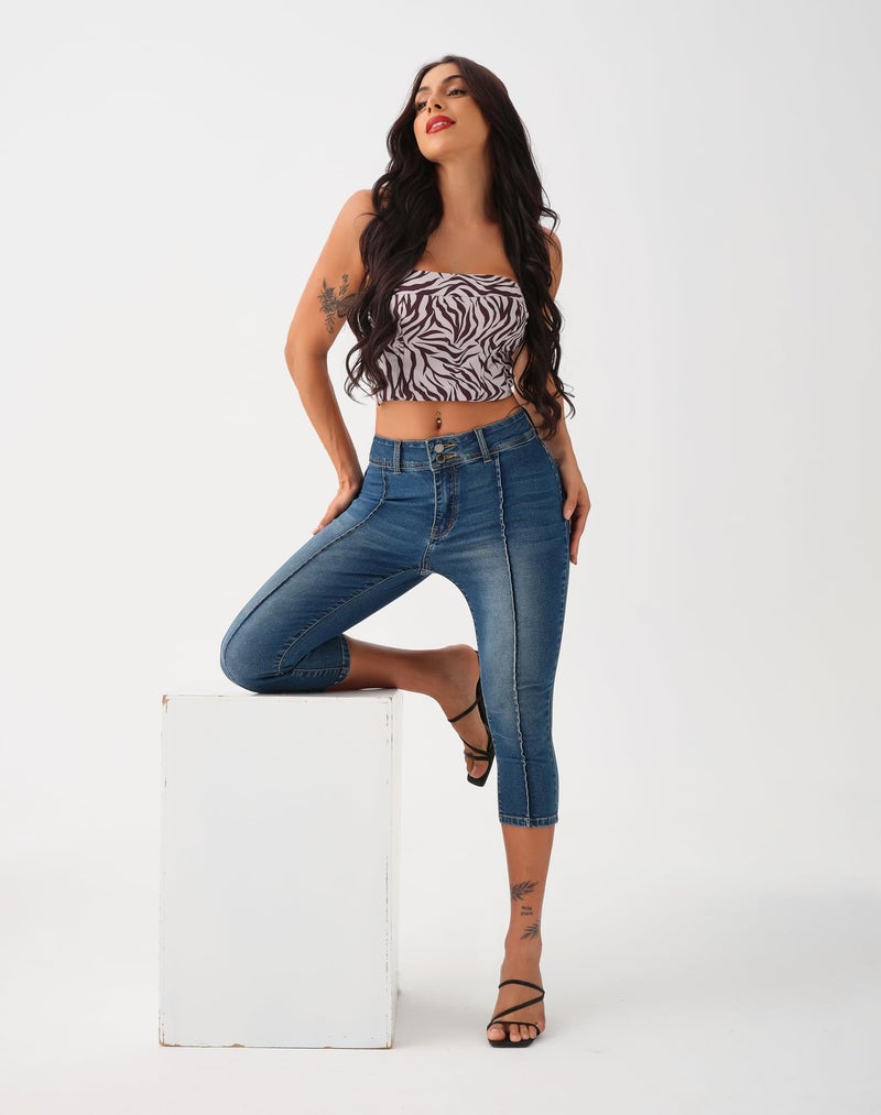 roswear Womenâ€™s Capri Pants Trendy Mid Rise Skinny Stretchy Front Seam Denim Jeans Denim Medium - Image 4