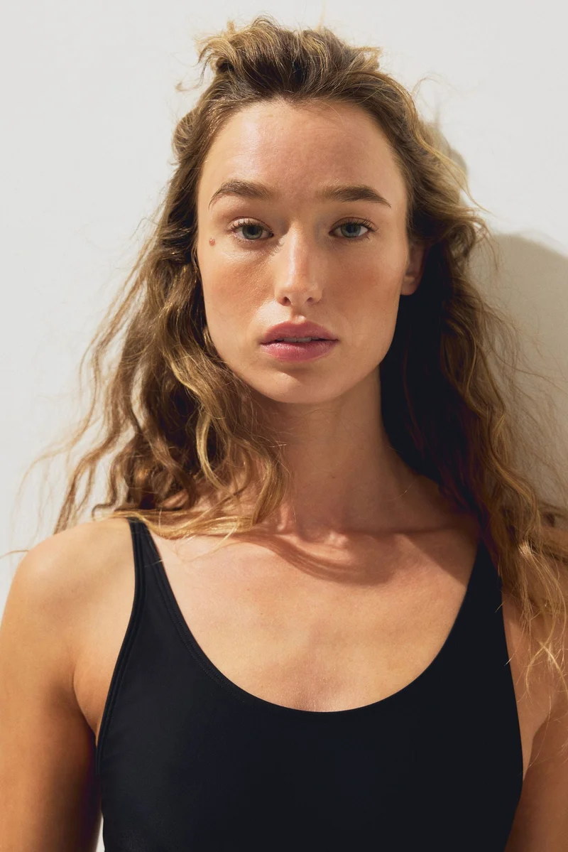 H&M  Sports swimsuit with Lycra® Xtra Life™ for Women | Best Price UAE