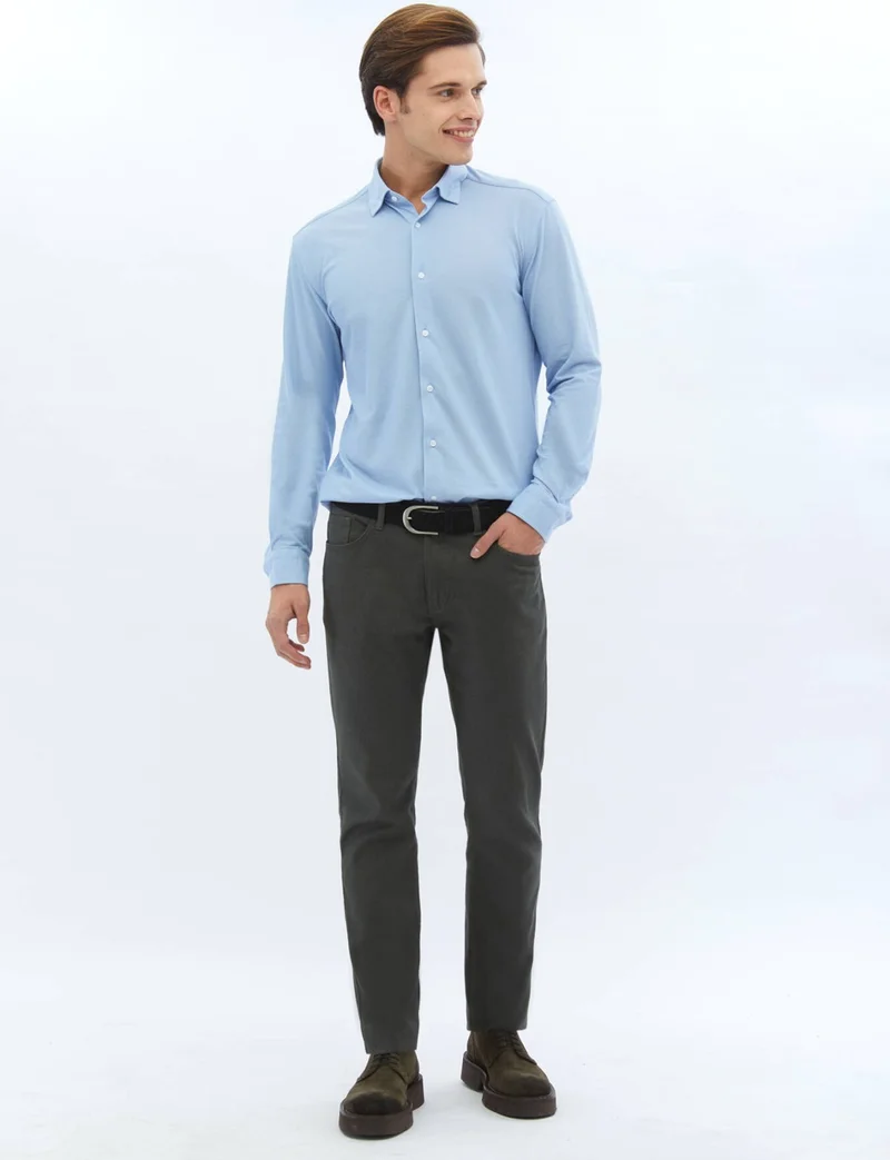 Kip Blue Regular Fit Casual Cotton Blend Shirt