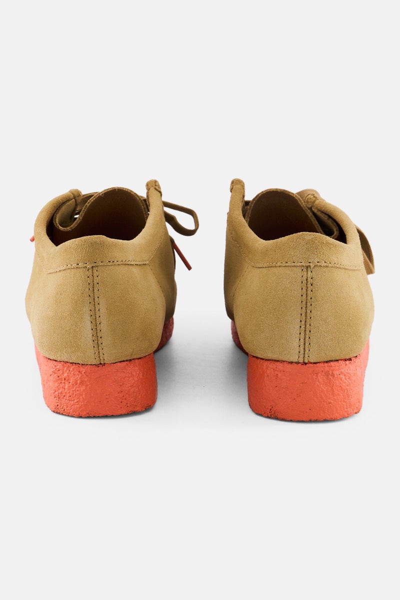clarks Men Standard Fit Wallabee Lace Up Casual Shoes, Tan  - Image 2