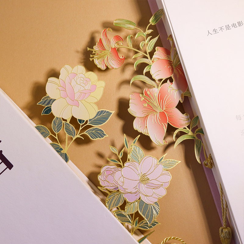 Chinese Style Camellia Lotus Lotus Rose Metal Brass Bookmark Creative Chinese Style Artistic Exquisite Tassel Bookmark - Image 3