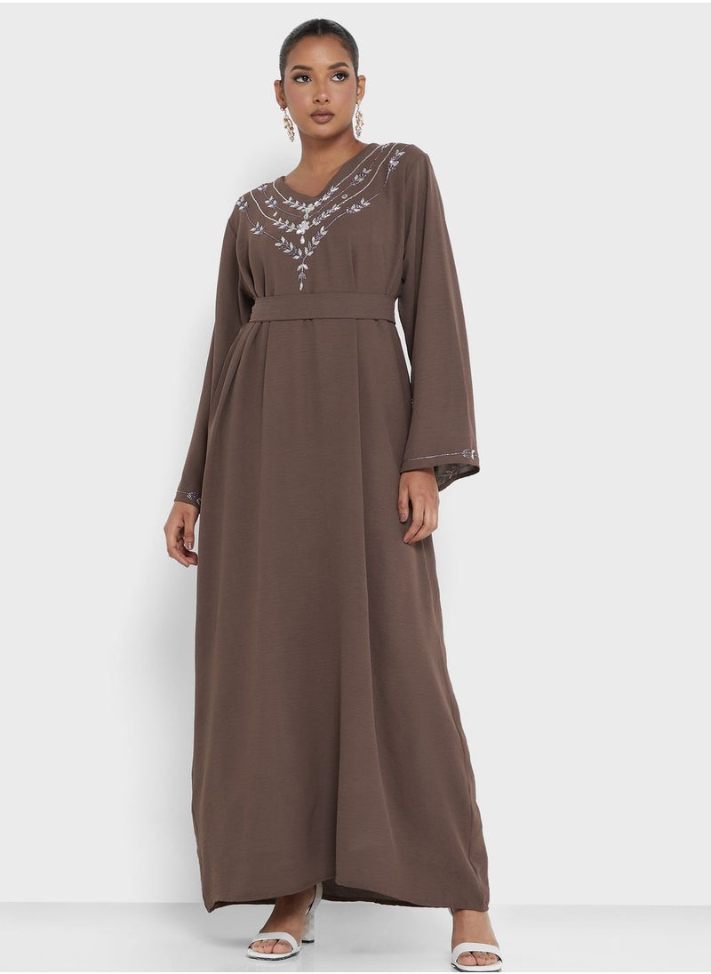 hayas closet - Embellished Belted Jalabiya - Image 1
