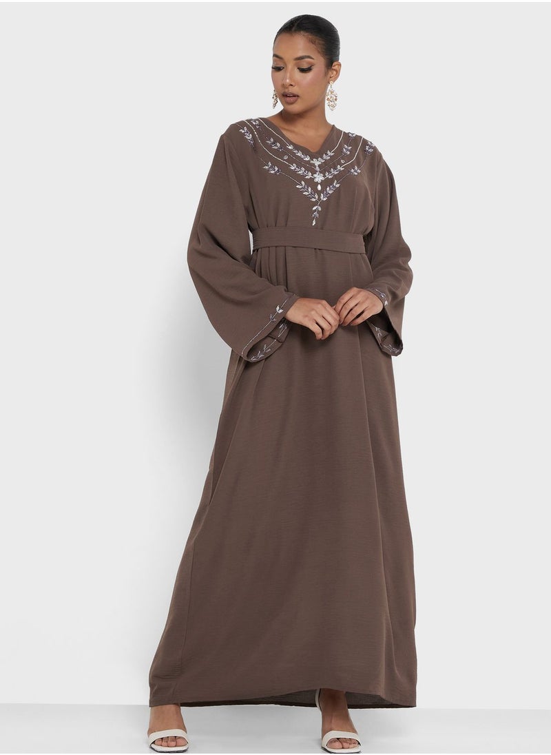 hayas closet - Embellished Belted Jalabiya - Image 1