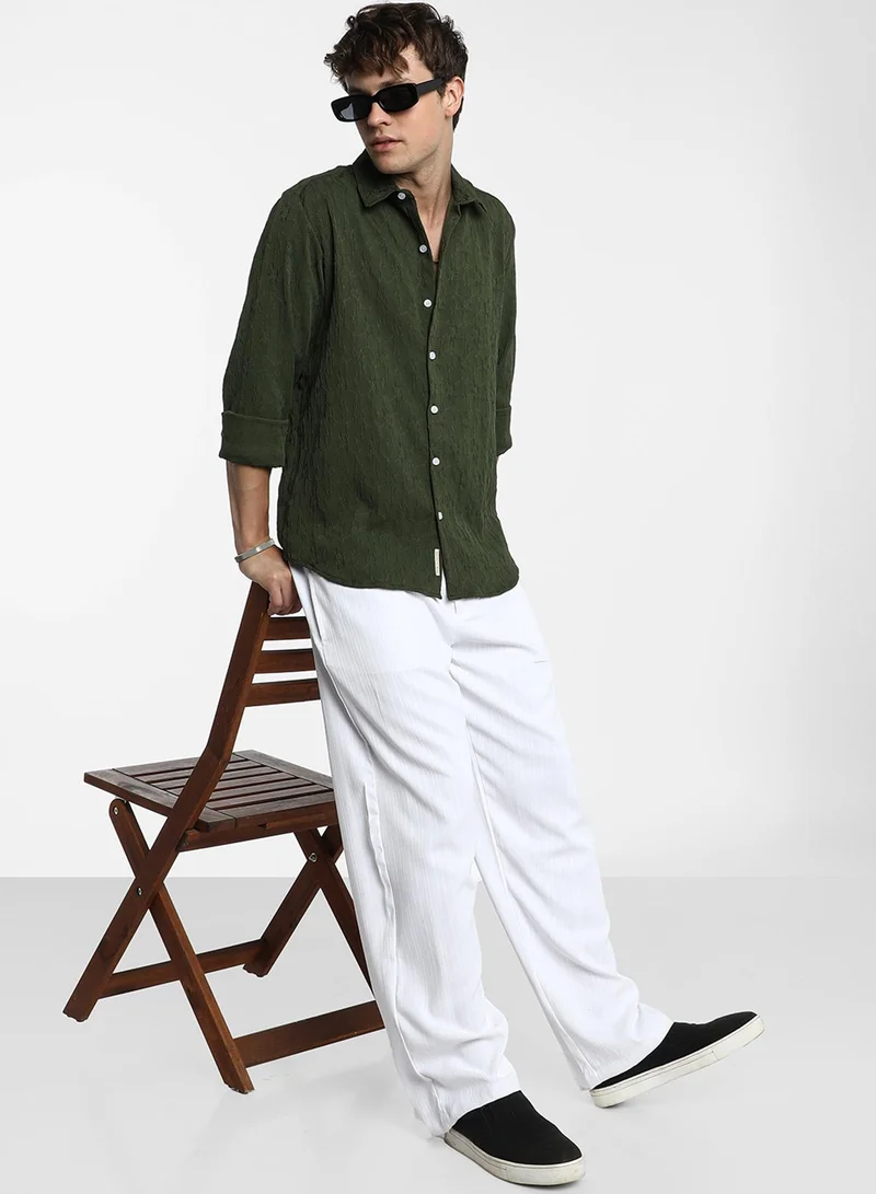 Campus Sutra Men's Forest Green Floral-Textured Shirt
