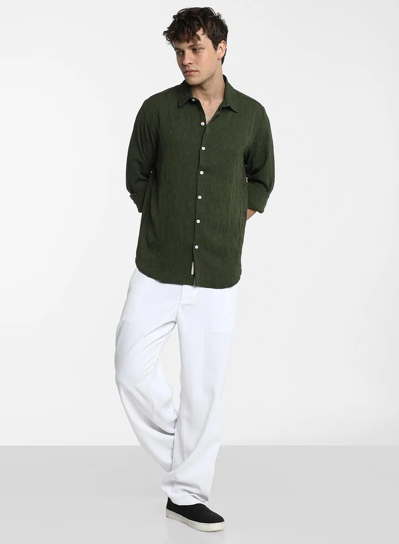 Campus Sutra Men's Forest Green Floral-Textured Shirt