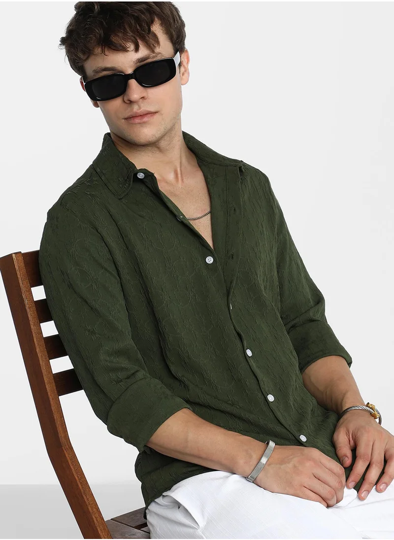 Campus Sutra Men's Forest Green Floral-Textured Shirt