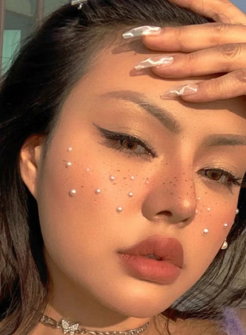 2 قطع ملصق ظلال عيون ذاتي اللصق باللون الأبيض اللؤلؤي ثلاثي الأبعاد، إكسسوارات فنية لتزيين الأظافر النسائية للأطفال (660 قطعة) - Image 3