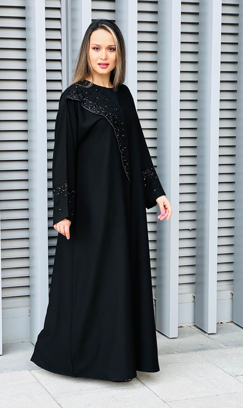 Moistreet Embroidered Open Front Abaya - Image 4