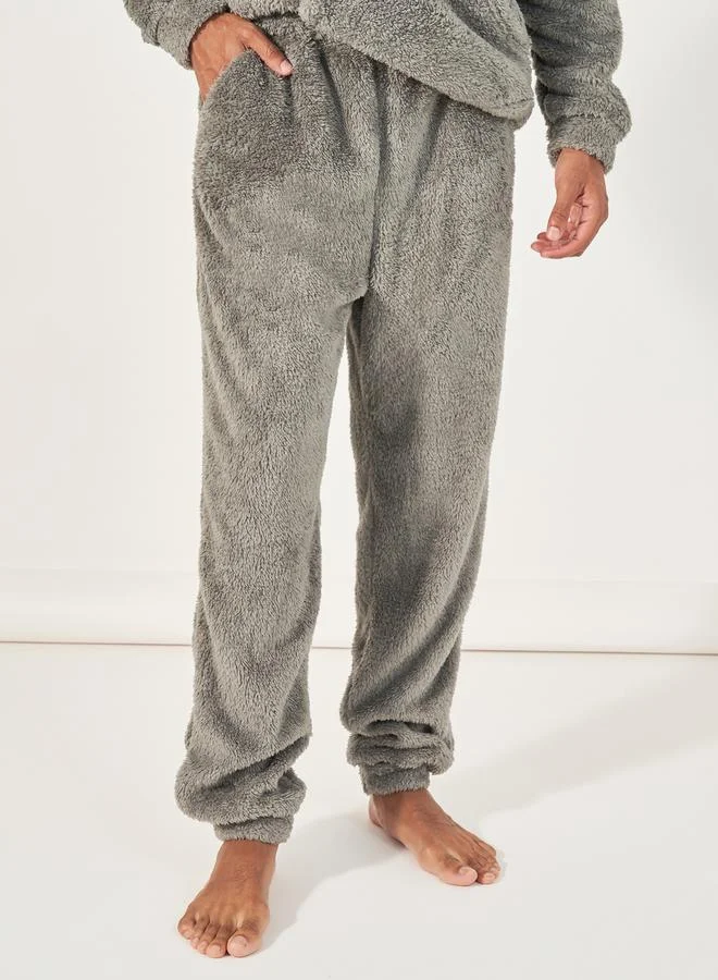 Styli Fleece Hoodie & Cuffed Joggers Set