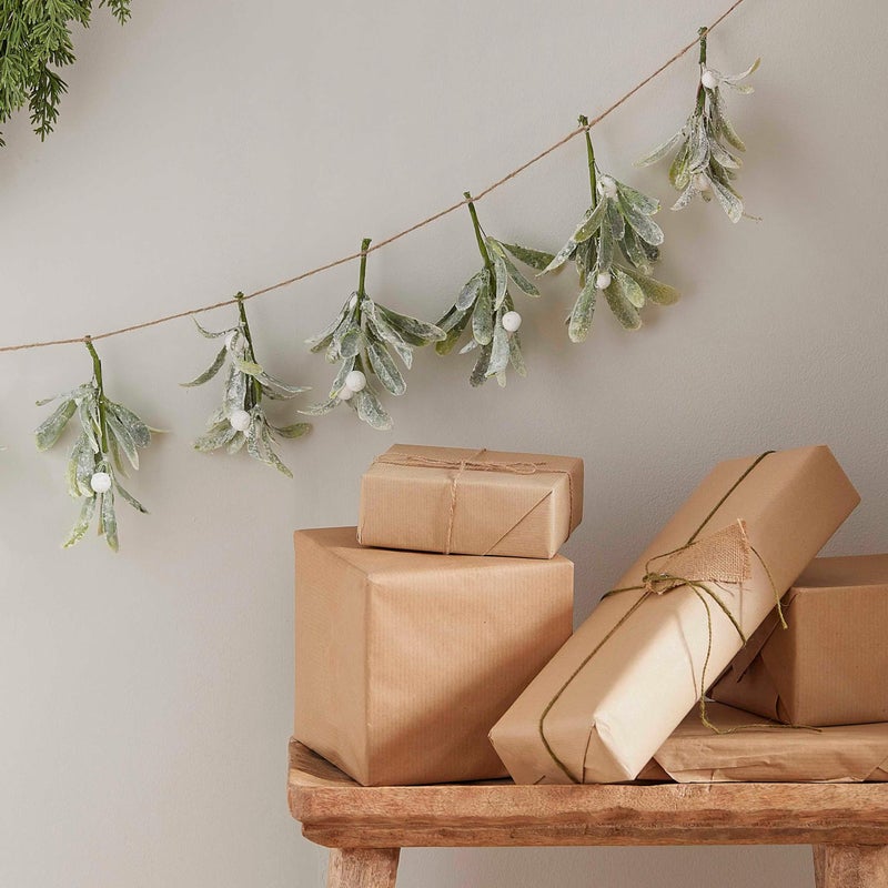 Ginger Ray Mistletoe Sprigs Garland - Image 2