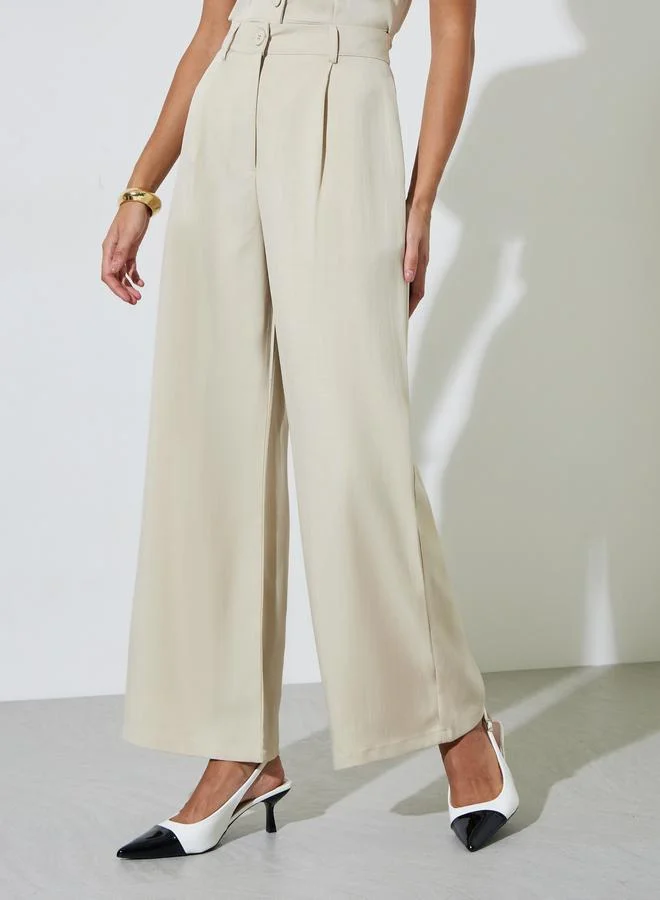 ستايلي Beige Solid Pleated Wide Leg Pants