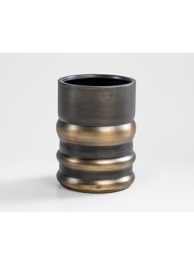 2XL Home Eben Planter in Vintage Brass - Image 2
