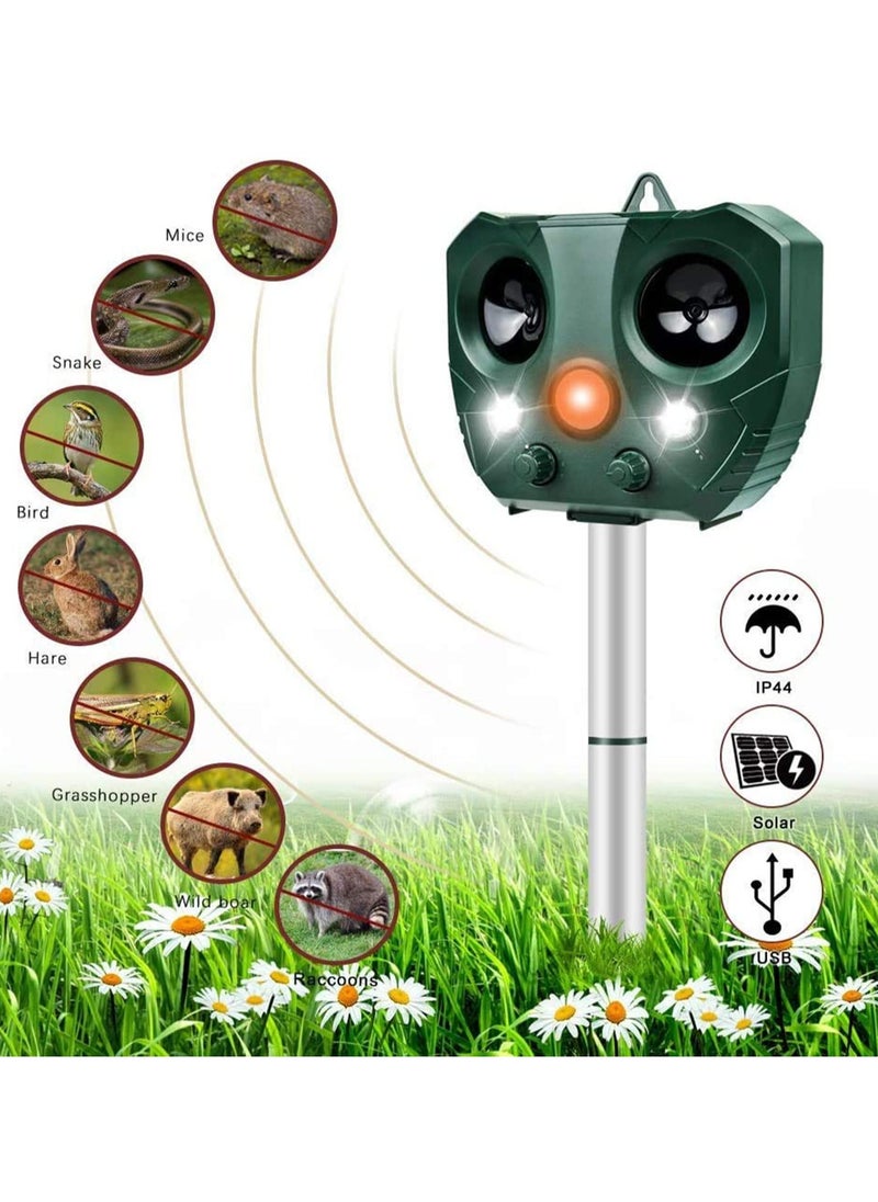 Ultrasonic Animal Repellent Solar Powered Waterproof with Motion Sensor Flashing Light USB Charge Effectively Repels Dog Cat Deer Rabbit Squirrel Bird Farm Garden Yard
