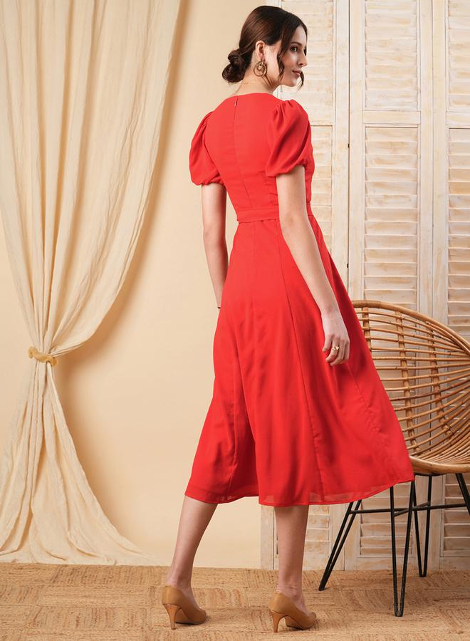 ميش فستان ميدي بياقة واسعة وحزام خصر - Image 5