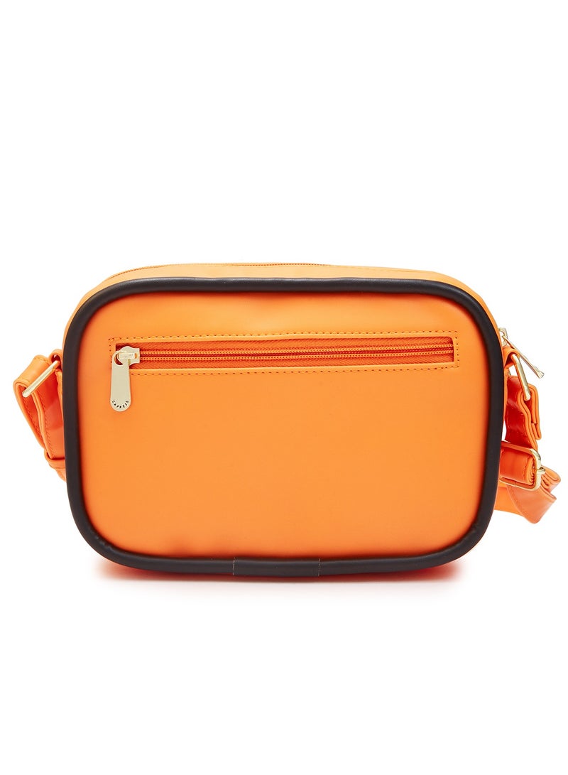 كابريسي جرايسي حقيبة حبال متوسطة الحجم من الجلد الصناعي باللون البرتقالي الصلب - Image 3
