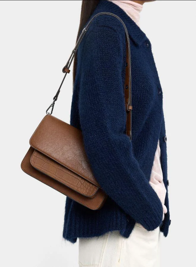 بارفوا حقيبة كروس بودي مع فتحة وملمس