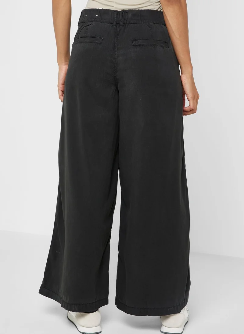 American Eagle High Waist Baggy  Pants