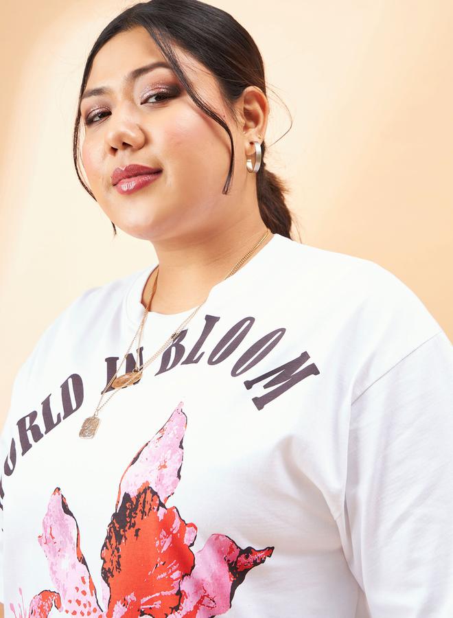 Plus The World Is Bloom Graphic Print T-Shirt by Styli