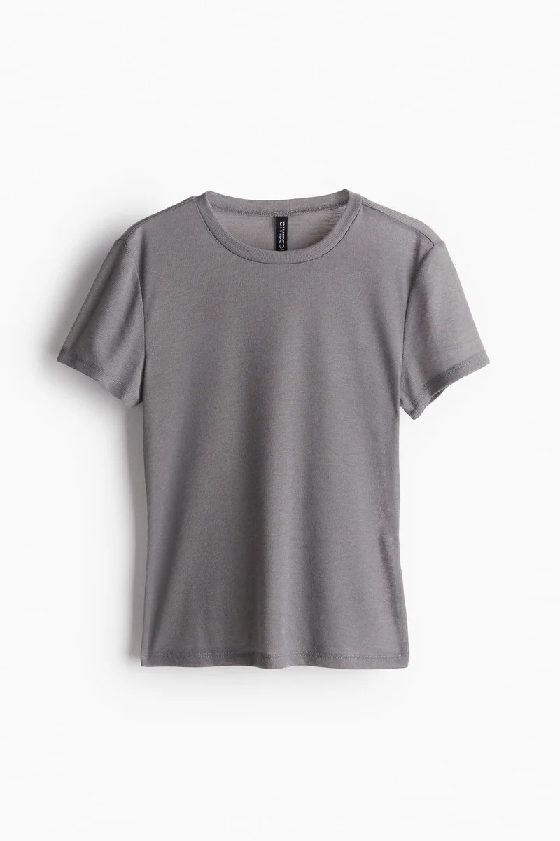 H&M Fitted T-shirt