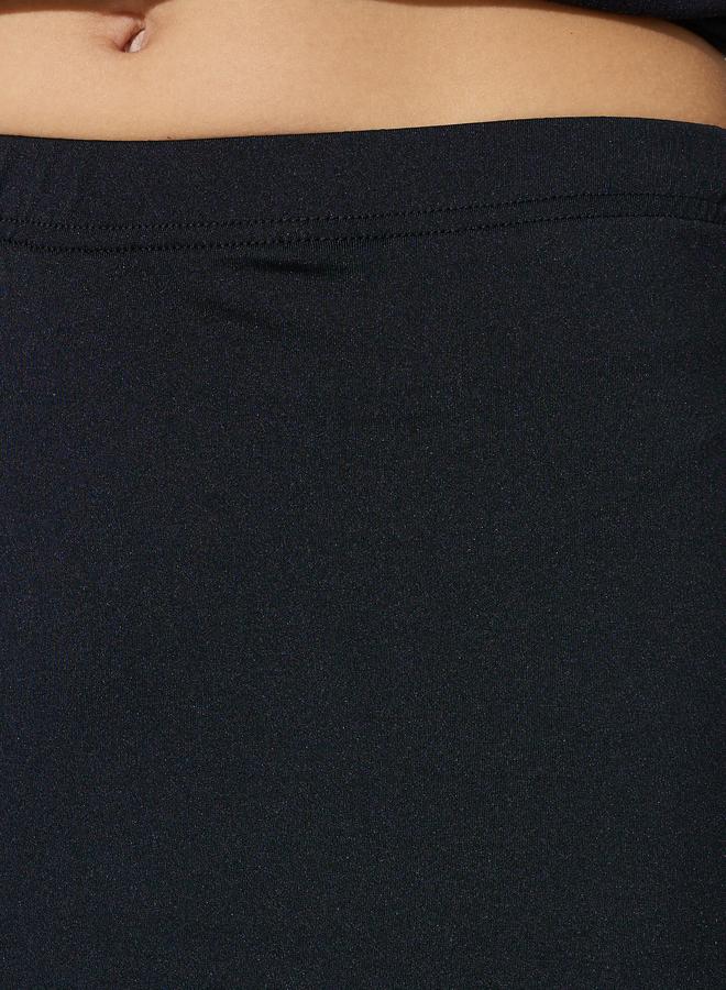 Styli Black Solid Maxi Pencil Skirt - Image 3