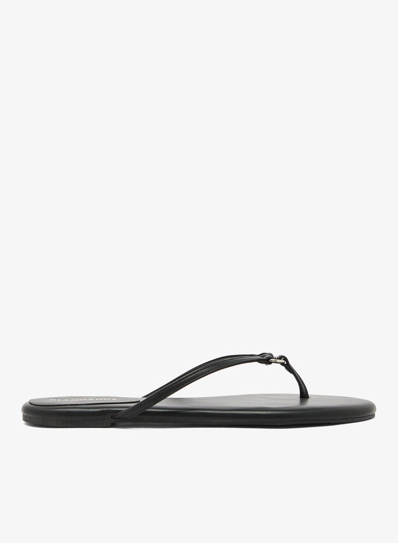 GLAMOROUS Ring Detail PU Flip Flops - Image 2