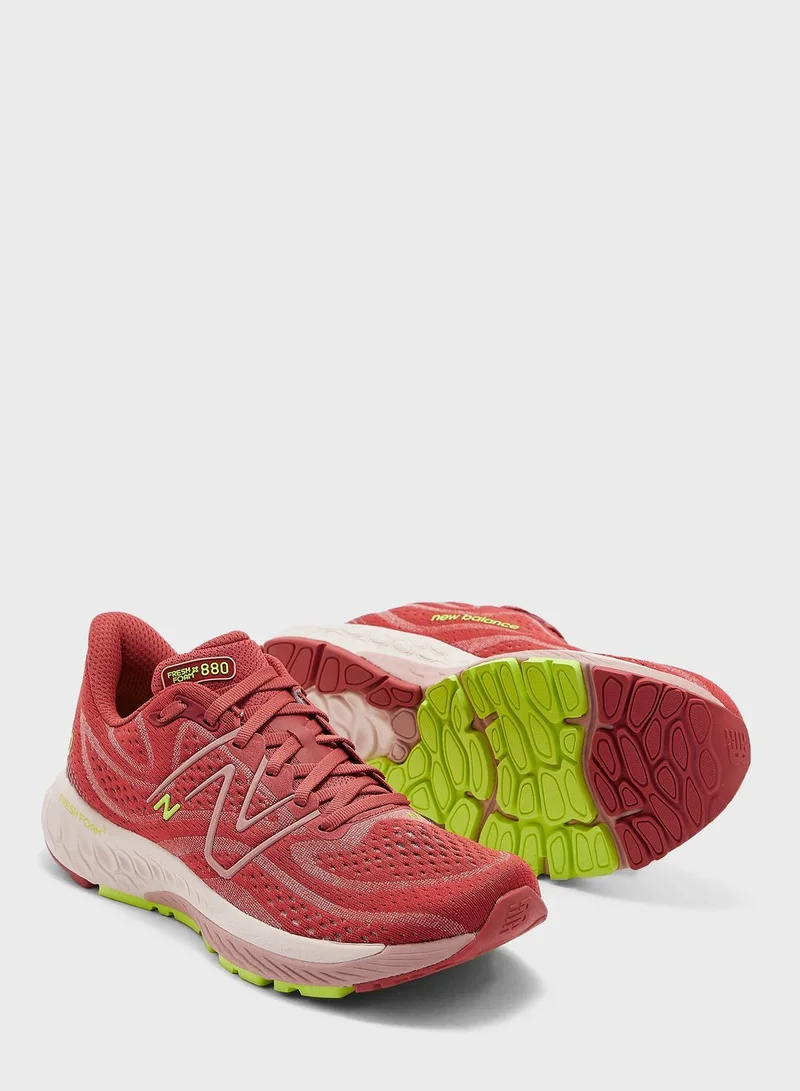 New Balance 880 Sports Trainers