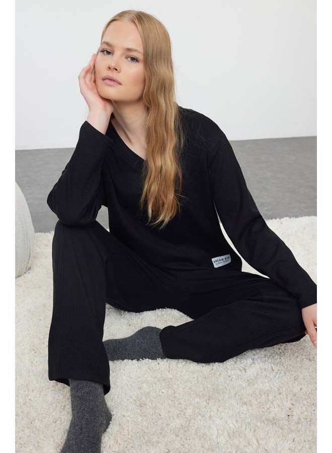trendyol Black Slogan Label Detailed Waffle Knitted Pajama Set THMAW25PT00081  - Image 2