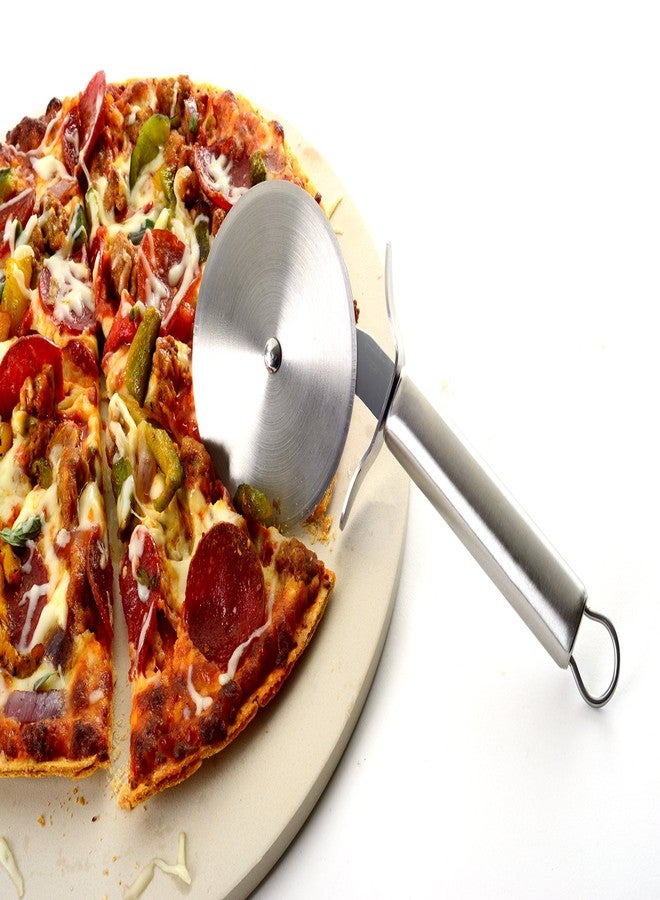 Norpro Stainless Steel Pizza Wheel, 3.25in/8cm - Image 3