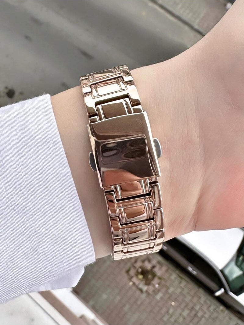 Women's Metal Band Wristwatch