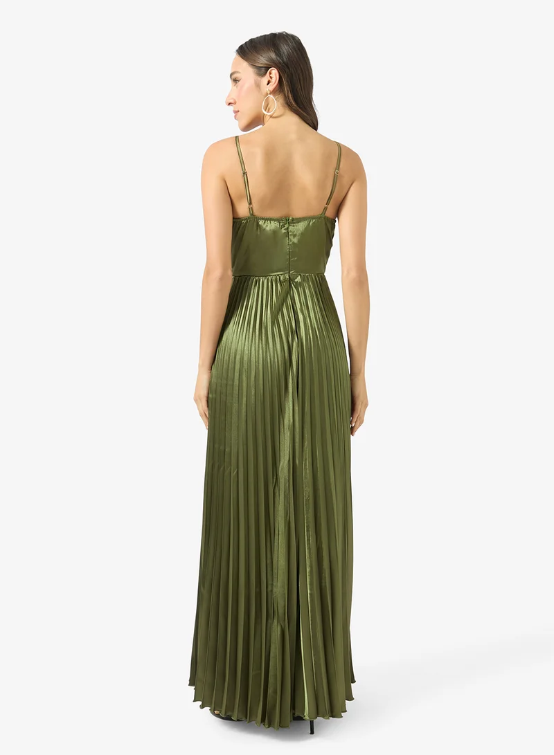 جينجر فستان  لاين بحمالات بليسيه