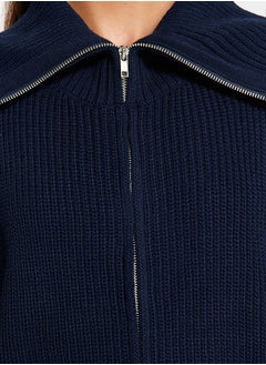trendyol Oversize Cardigan  - Image 4
