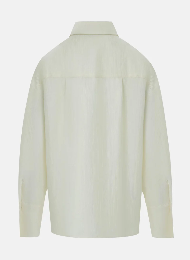 Lichi Shirt in textured fabric