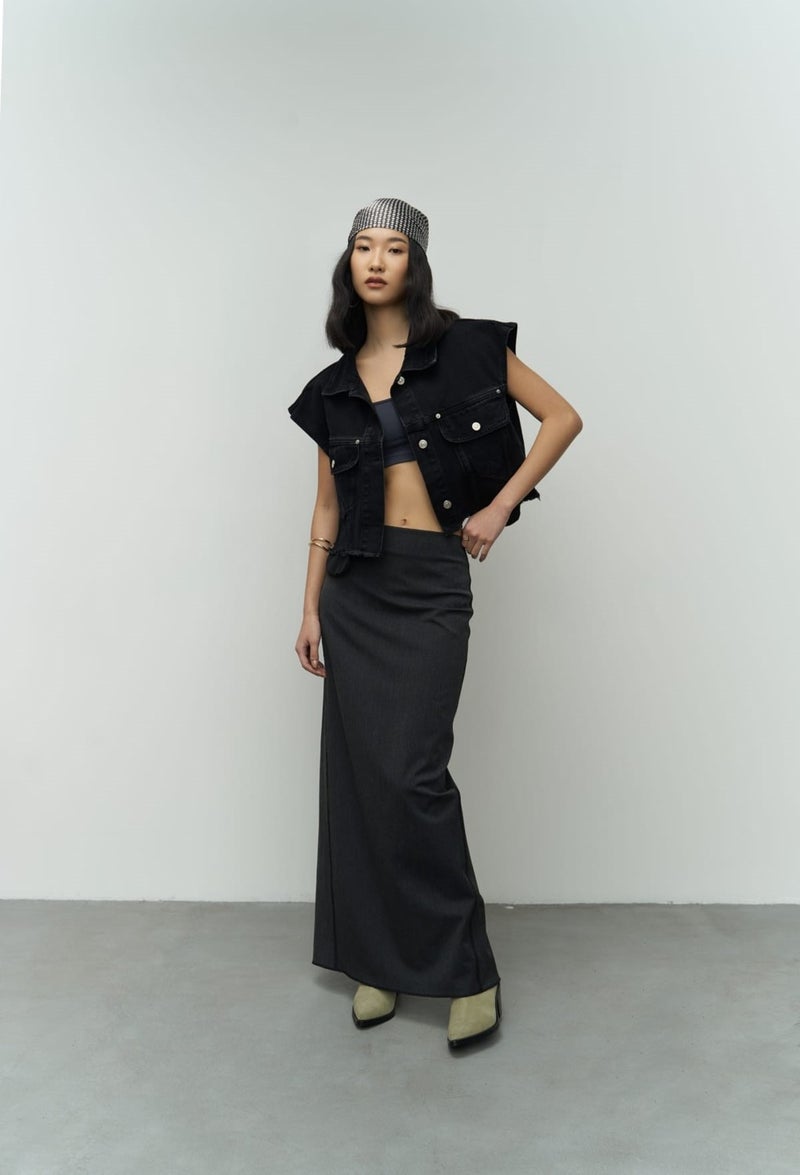 Mai Collection Matin Zero Sleeve Black Jean Vest  - Image 3