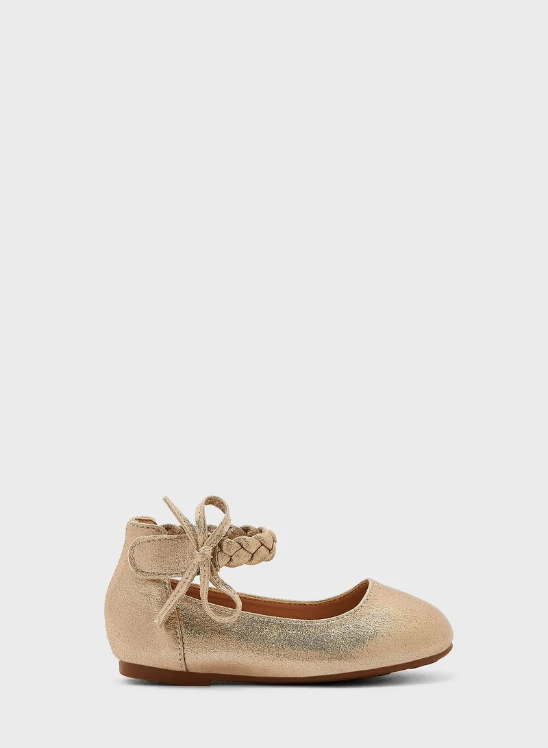Pinata Girls Slip Ons