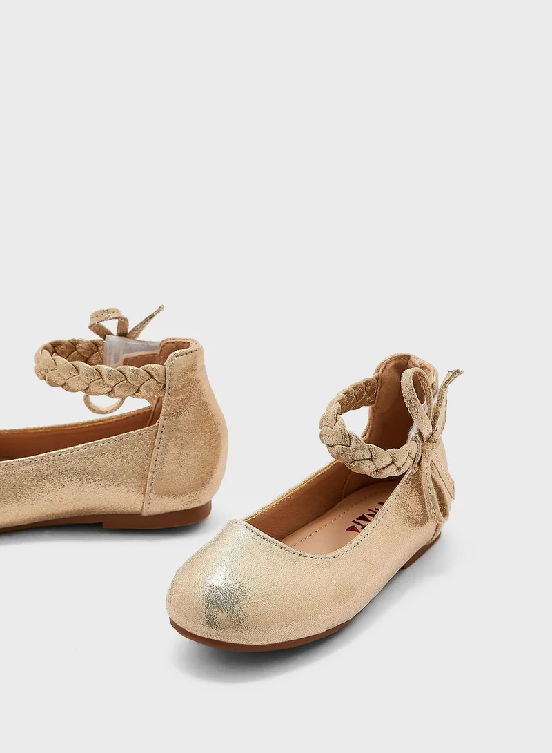Pinata Girls Slip Ons