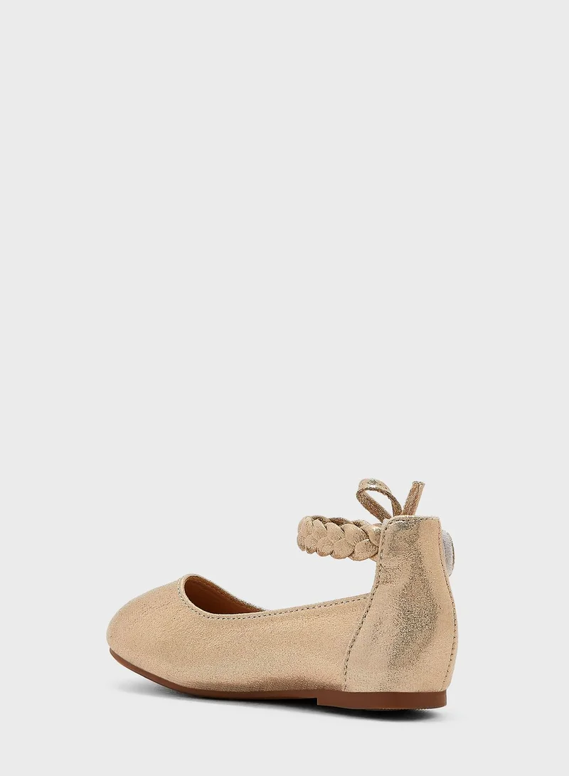 Pinata Girls Slip Ons