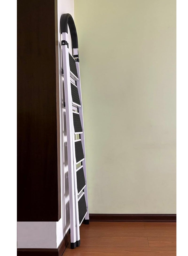 AL QADAH Metal Step Ladder 4 Step Foldable Metal Step Ladder White 141x44cm Anti Slip Wide Pedals Safety Lock Tool Tray Utility Ladder for Home Kitchen Garage Office Use  - Image 4