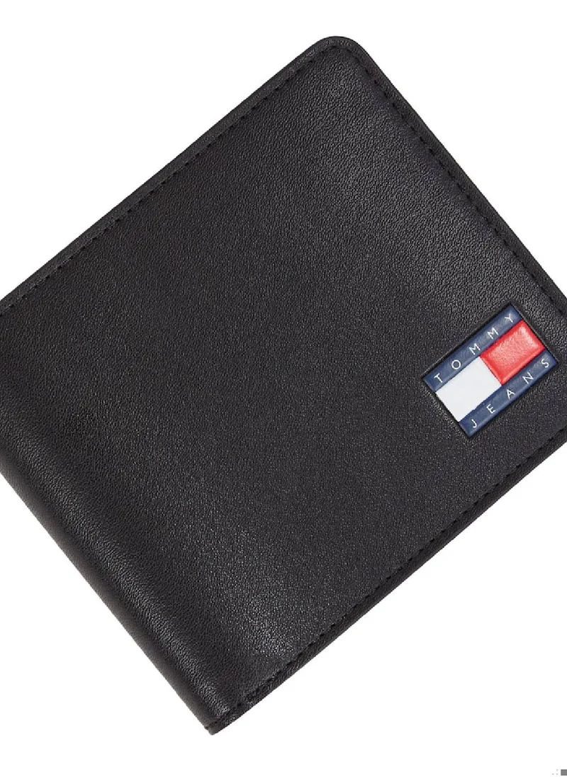 TOMMY JEANS Men's Heritage Slim Wallet - Leather, Black