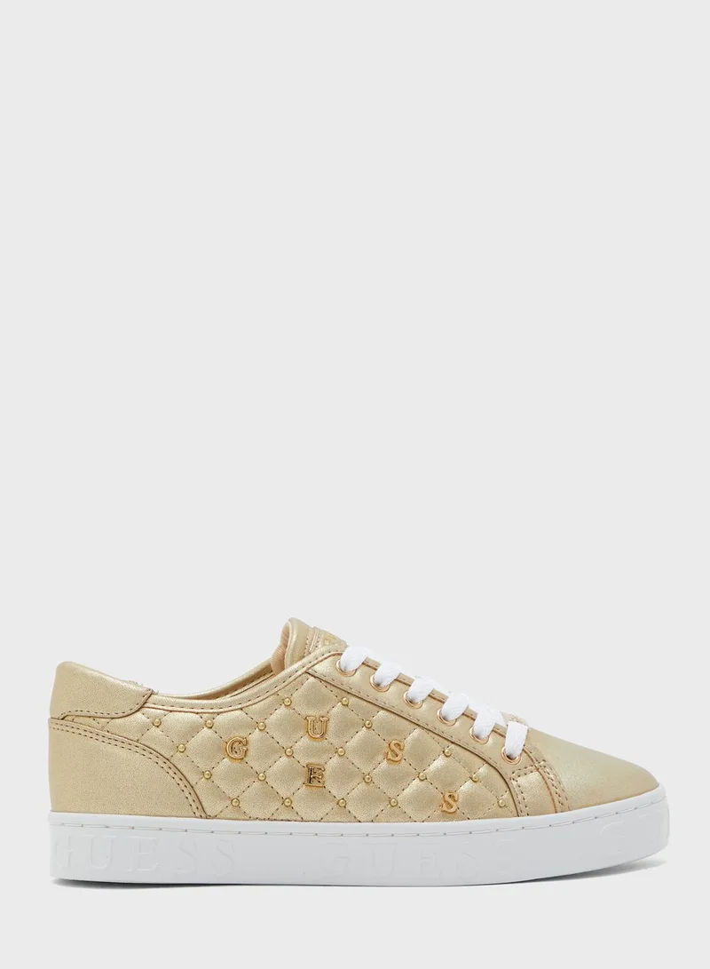 GUESS Gladiss Low Top Sneaker