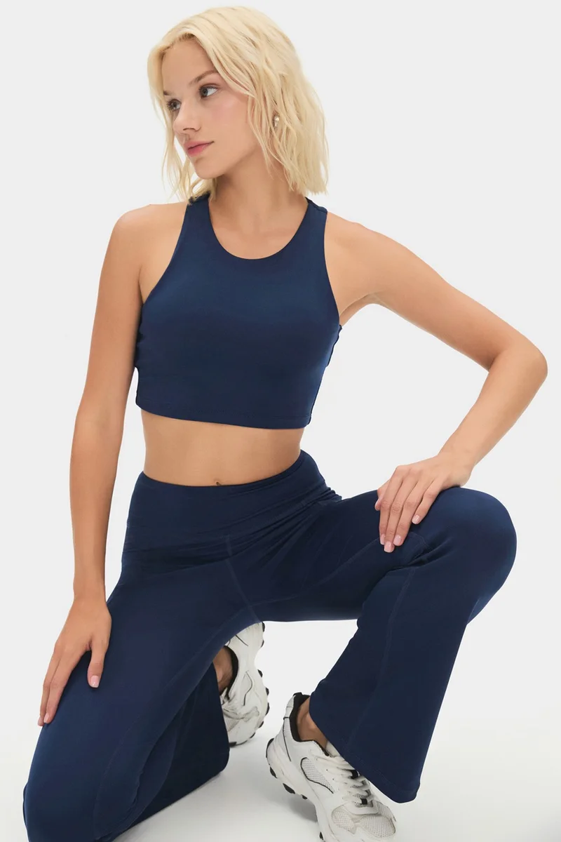جويستار Women's Halter Neck T-Shirt with Bra Inside