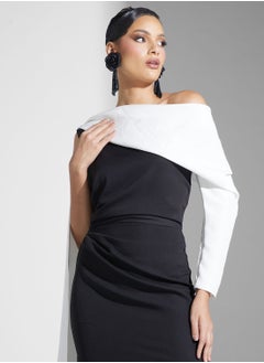 Namshi x Contrast Toned One Shoulder Dress With Trail  - Image 3