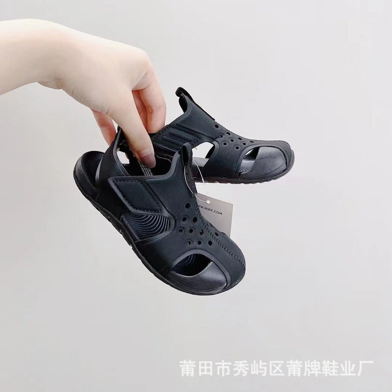 Children'S Shoes Factory Aircraft Children'S Sandals Closed Toe Foot Protection Sandals Boys And Girls Baby Beach Shoes Velcro Hole Shoes - Image 3