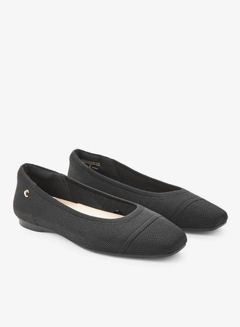 لو كونفورت Women Textured Ballerina Shoes