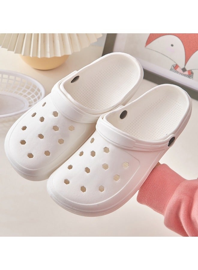 GGEROU صنادل كلاسيكية للرجال والنساء بنعل سميك مضاد للانزلاق أحذية ثقوب أحذية شاطئية من EVA كلوغز بيضاء - Image 1