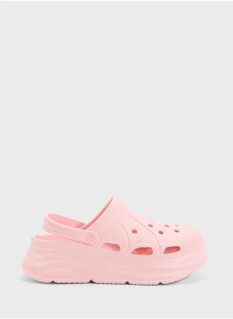 جينجر Casual Chunky Slip On