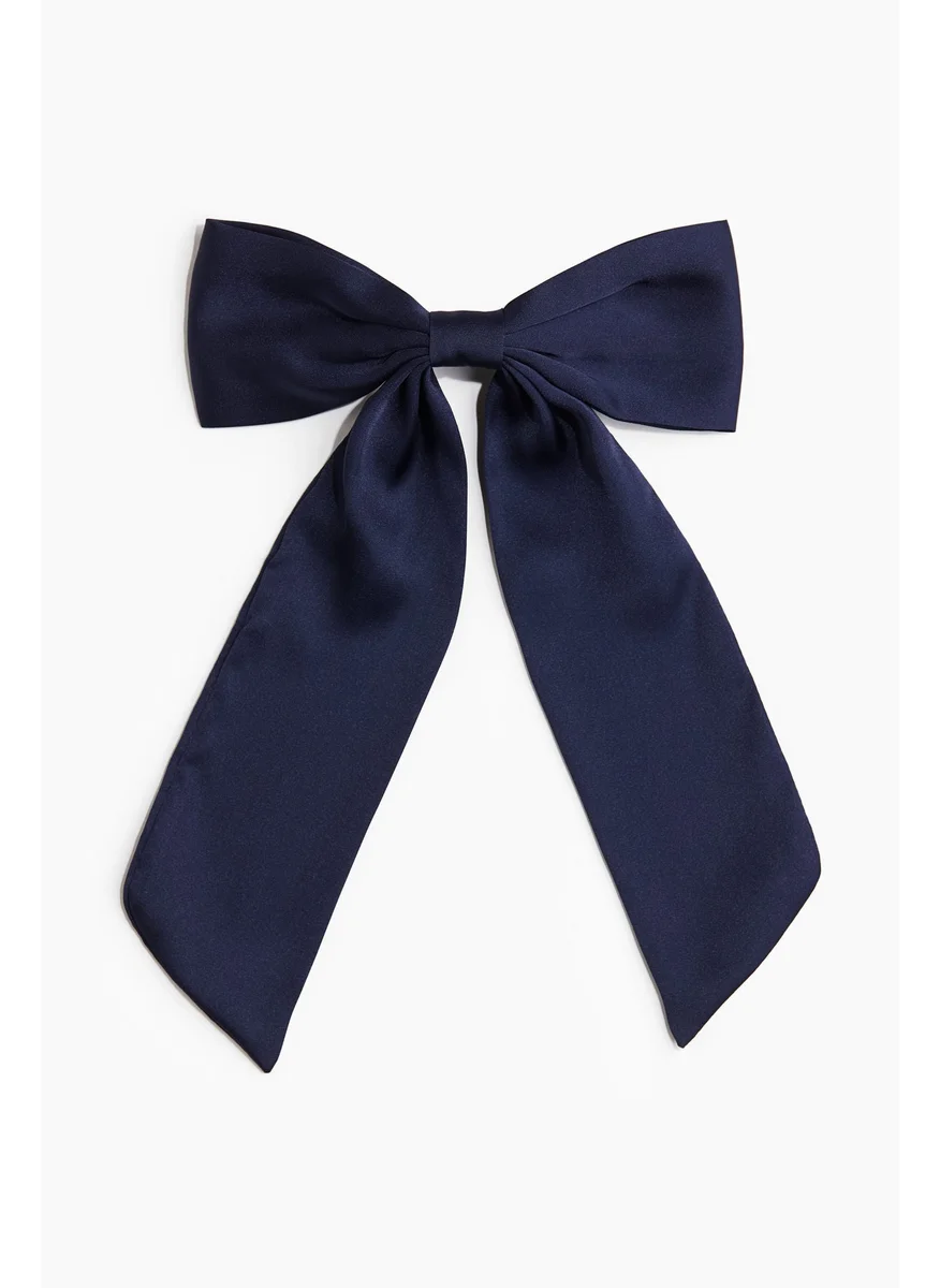 H&M Bow-Decorated Hair Clip